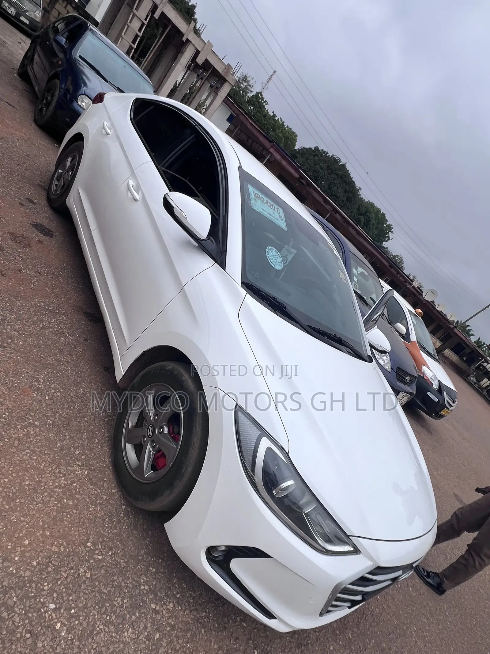 Hyundai Avante 2018 White