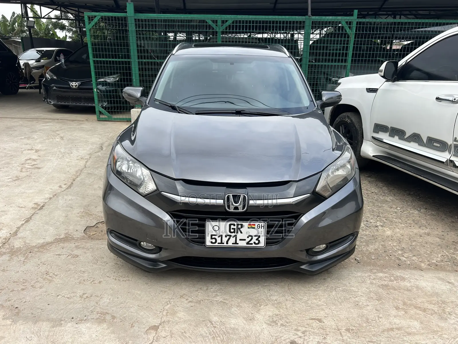 Honda HR-V 4dr SUV (1.5L 4cyl CVT) 2016 Gray