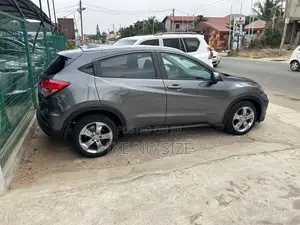 Honda HR-V 4dr SUV (1.5L 4cyl CVT) 2016 Gray