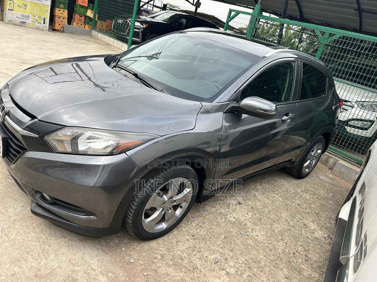 Honda HR-V 4dr SUV (1.5L 4cyl CVT) 2016 Gray
