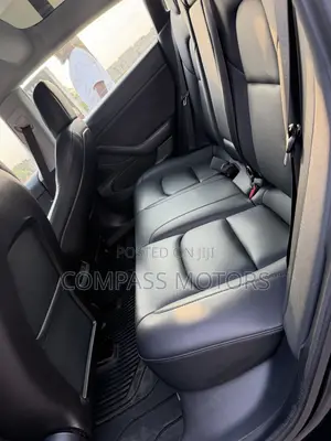 Tesla Model 3 Standard Range Plus RWD 2021 Black