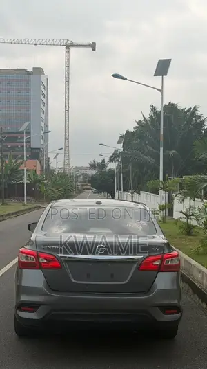 Nissan Sentra SV 2018 Gray