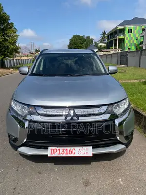 Mitsubishi Outlander SEL AWC 2017 Silver
