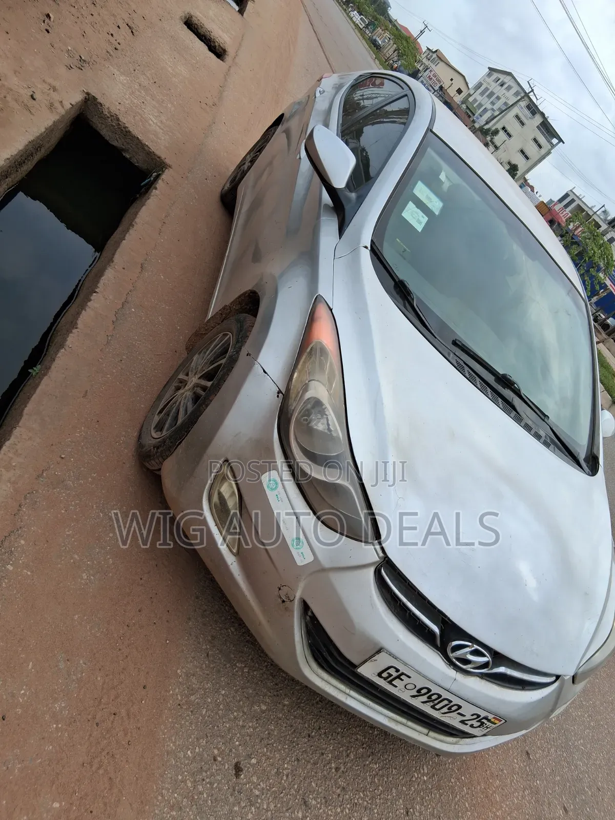 Hyundai Elantra 2013 Silver