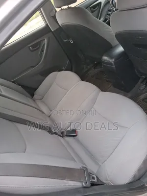 Hyundai Elantra 2013 Silver
