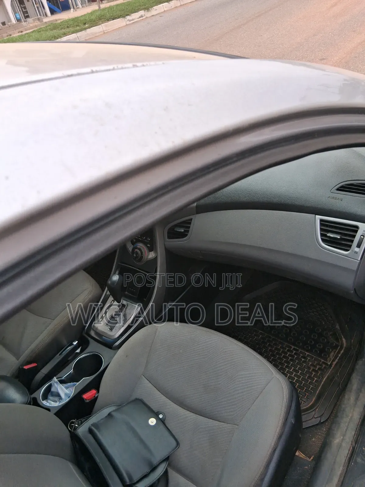 Hyundai Elantra 2013 Silver