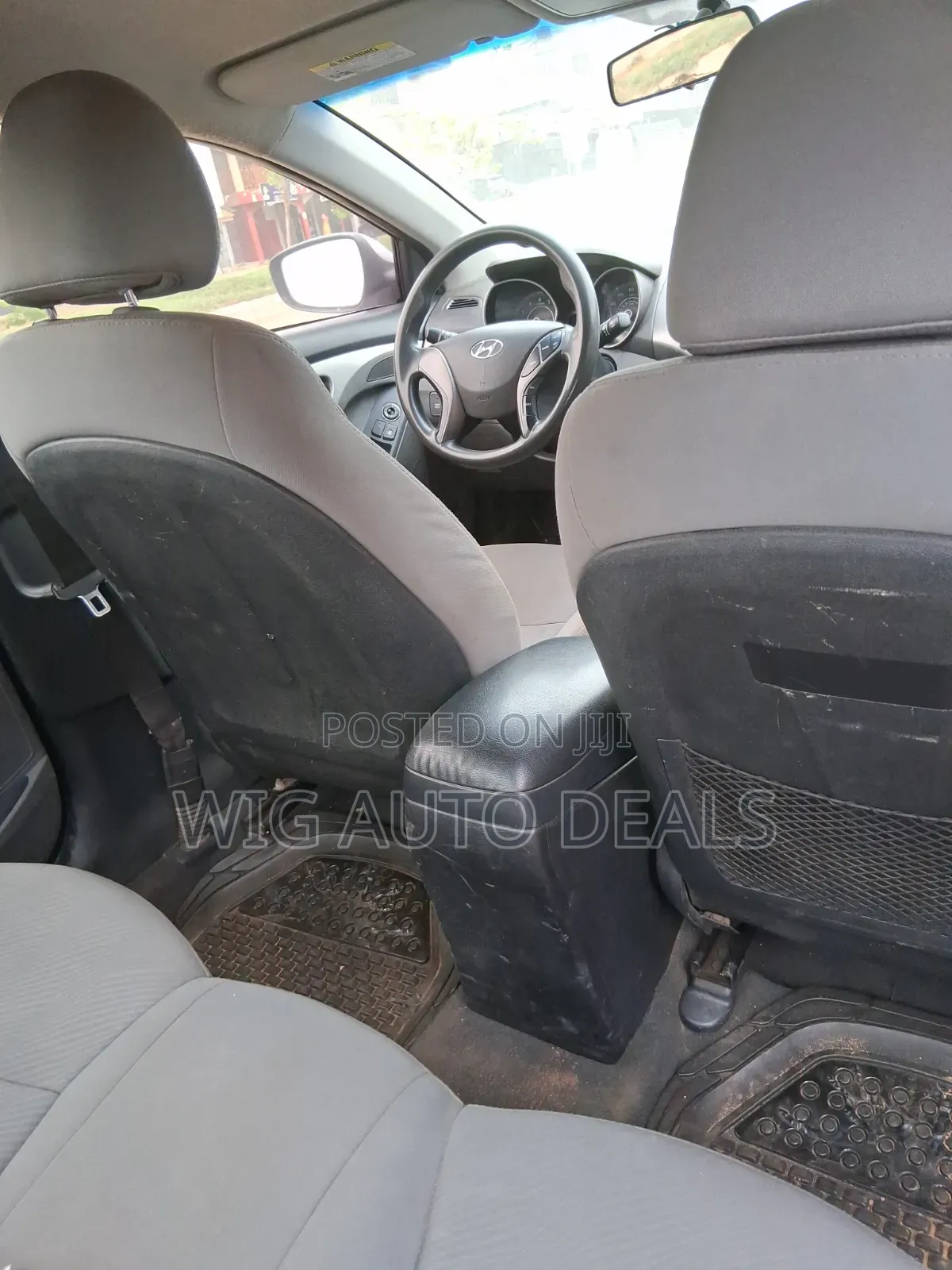 Hyundai Elantra 2013 Silver