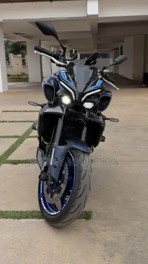 Yamaha FZ 2025 Blue