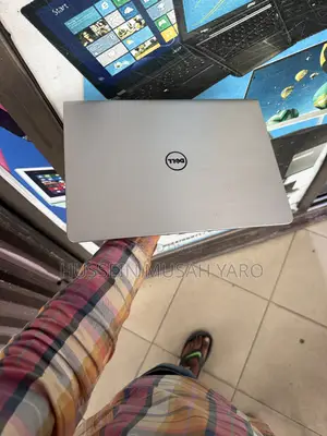 Laptop Dell Inspiron 14 5447 8GB Intel Core i5 HDD 500GB