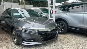 Honda Accord 2018 White