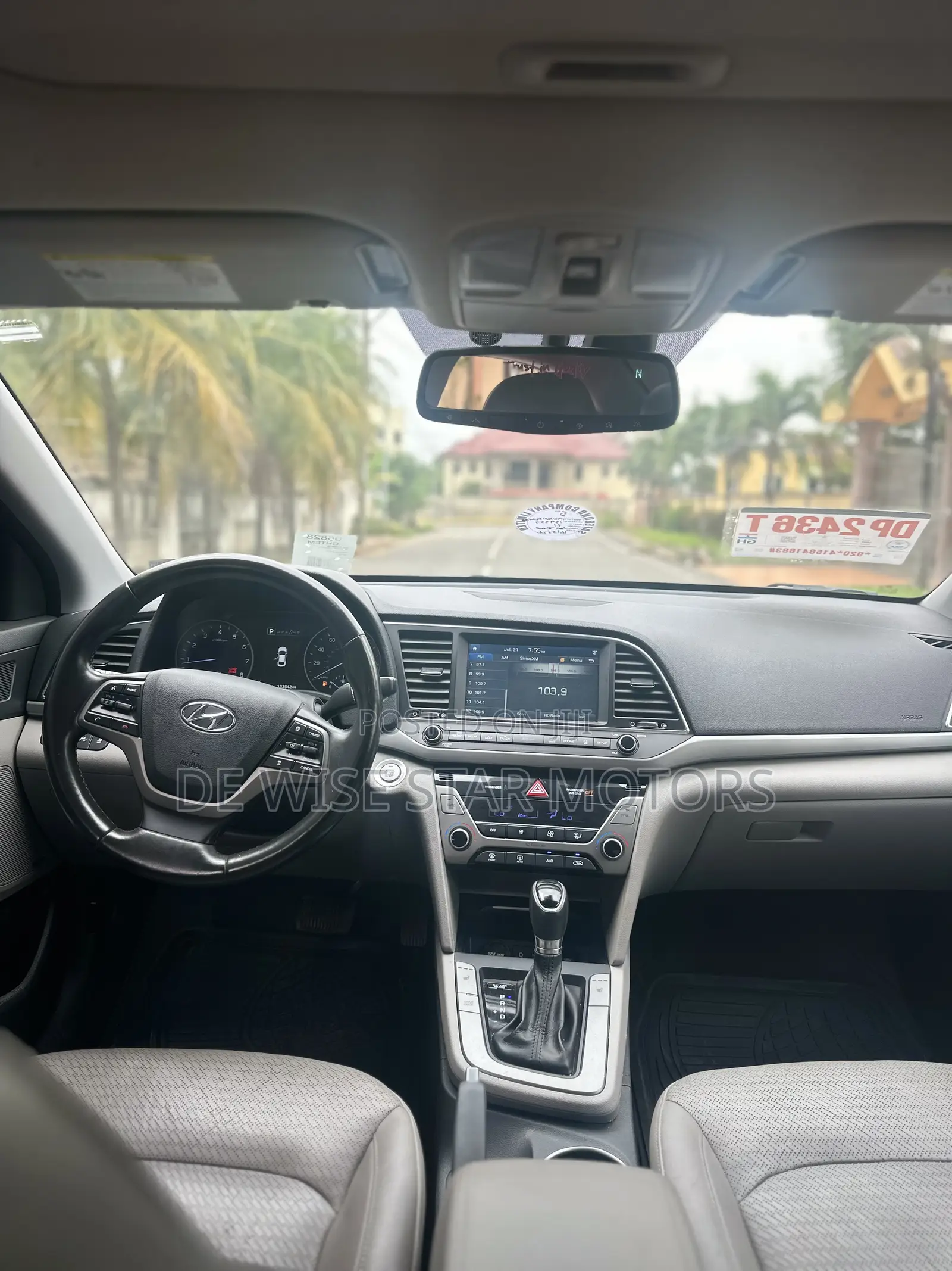 Hyundai Elantra SE Sedan FWD (1.8L 4cyl 6A) 2016 Blue