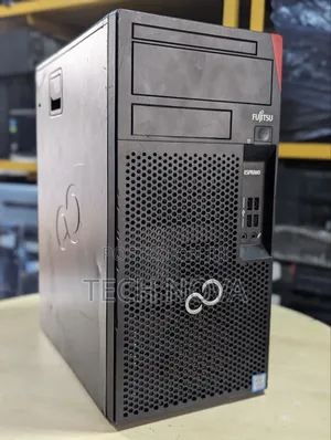 Desktop Computer Fujitsu Esprimo P557/E85+ 8GB Intel Core i5 SSD 256GB