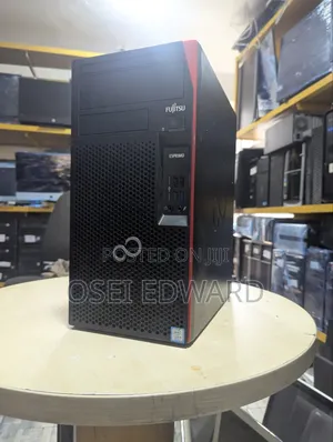 Desktop Computer Fujitsu Esprimo P558 8GB Intel Core i5 SSD 256GB