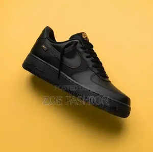 Mens Sneakers( Nike)