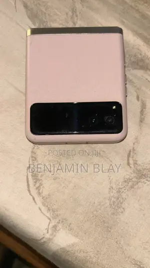 Motorola Razr 2022 128 GB Pink