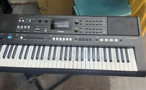 Yamaha PSR-E483 Professional Keyboard (New Edition)