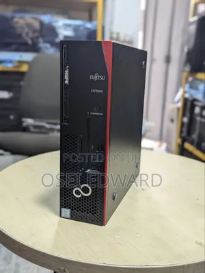 Desktop Computer Fujitsu Esprimo D538 8GB Intel Core i5 SSD 256GB