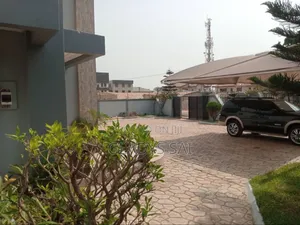 5bdrm House in Tse Addo, Accra Metropolitan for rent