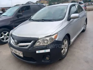 Toyota Corolla 2013 Silver