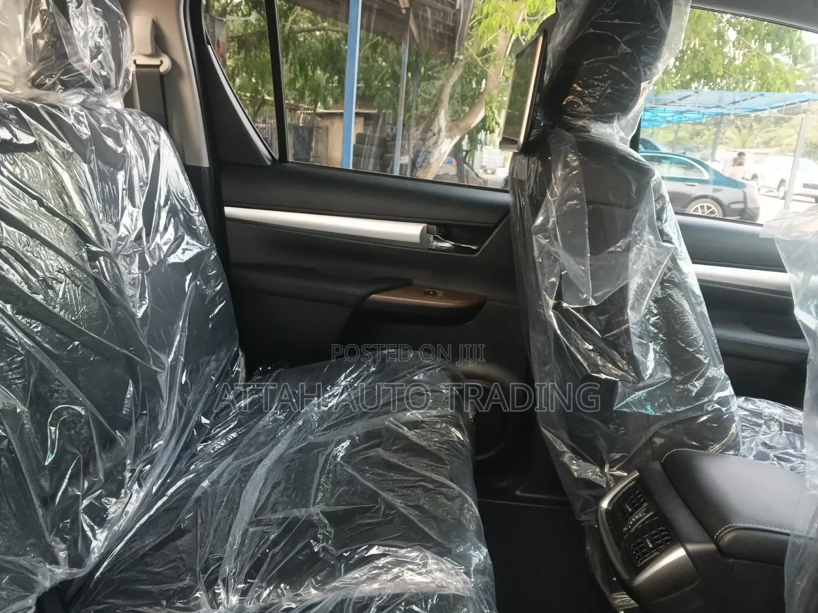Toyota Hilux 2025 Black