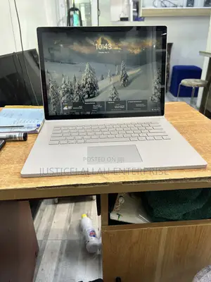 Laptop Microsoft Surface Book 2 16GB Intel Core i7 SSD 256GB