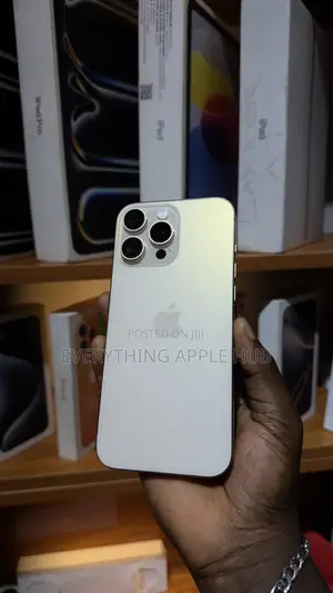 Apple iPhone 16 Pro Max 256 GB Gold