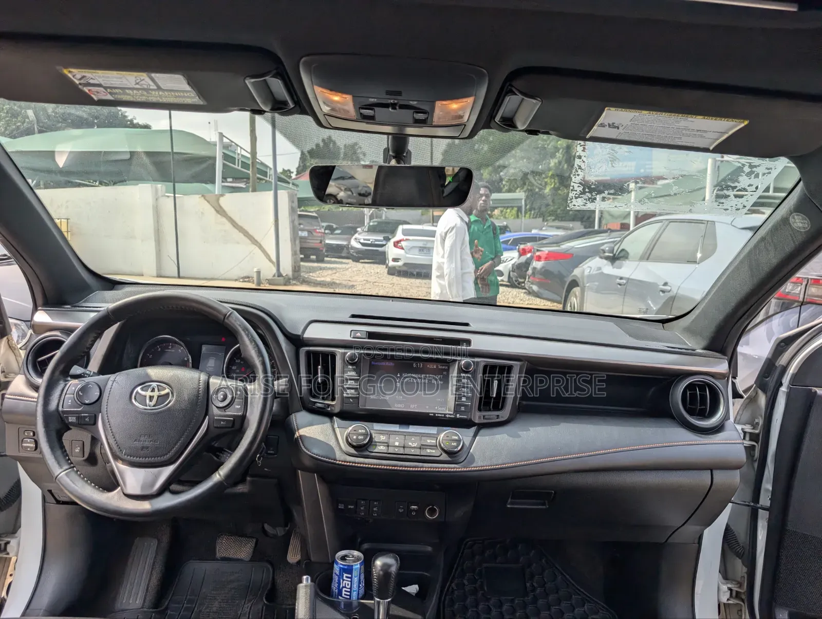 Toyota RAV4 XLE AWD (2.5L 4cyl 6A) 2016 White