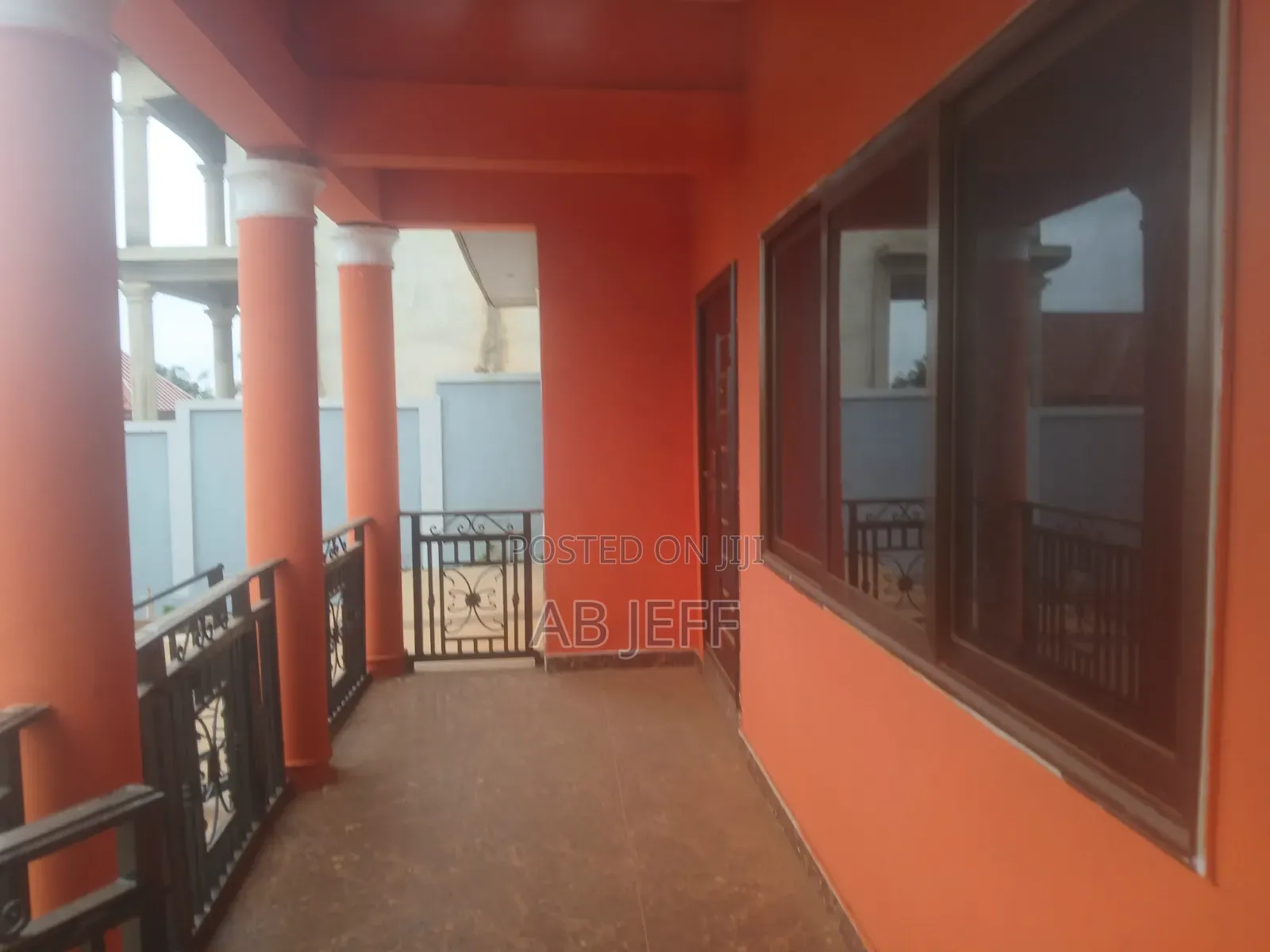 5bdrm House in Apire Ampatia, Atwima Kwanwoma for rent