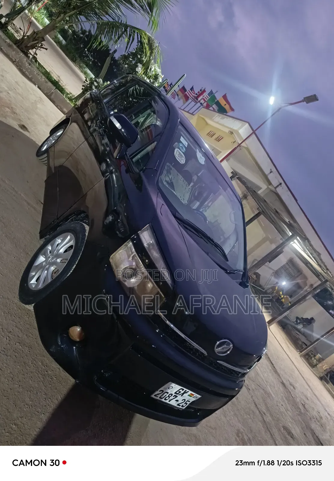 Toyota Voxy V 4WD 7-Seater 2010 Black