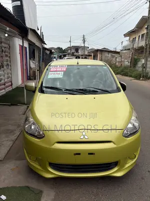 Mitsubishi Mirage 2013 Gold