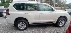 Toyota Land Cruiser Prado 2.7 2019 White
