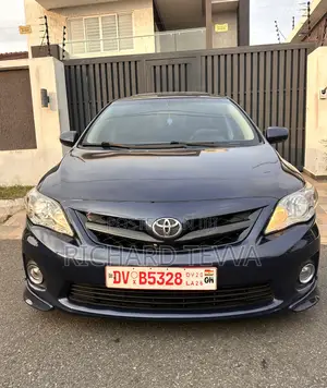 Toyota Corolla S 4dr Sedan (1.8L 4cyl 4A) 2013 Blue