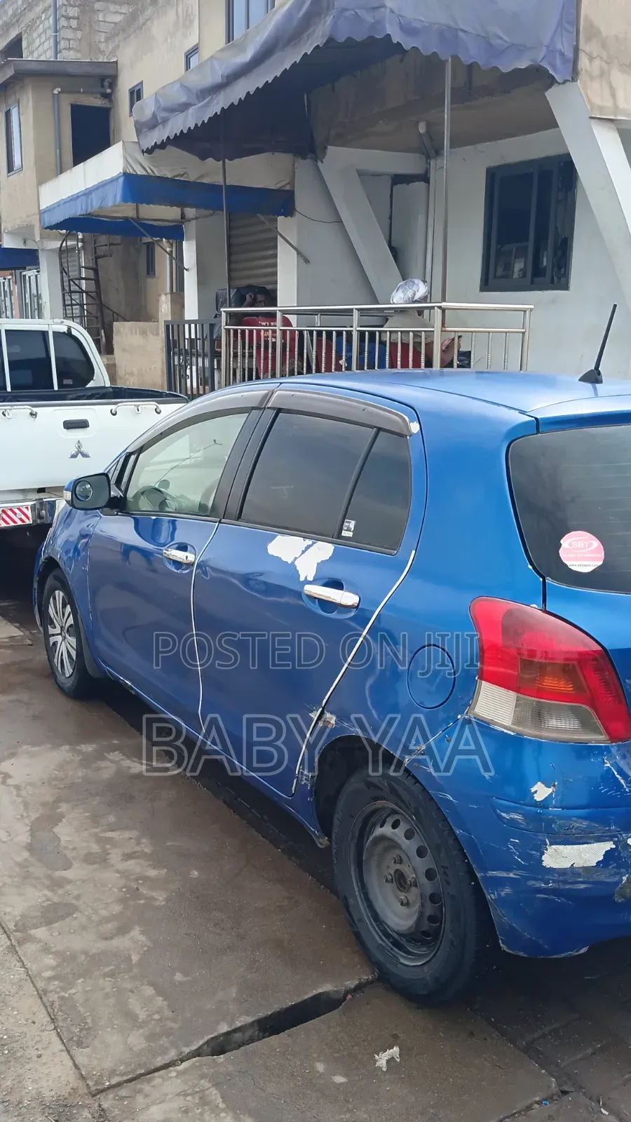 Toyota Vitz 1.0 FWD 5dr 2010 Blue