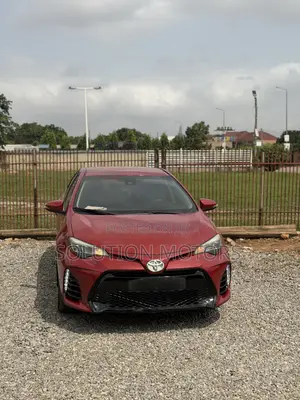 Toyota Corolla SE (1.8L 4cyl 2A) 2018 Red
