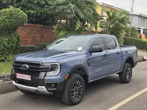 Ford Ranger XLT 4WD SuperCrew 5' Box 2025 Gray