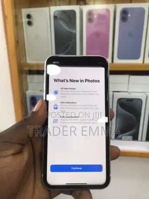 Apple iPhone XR 64 GB White