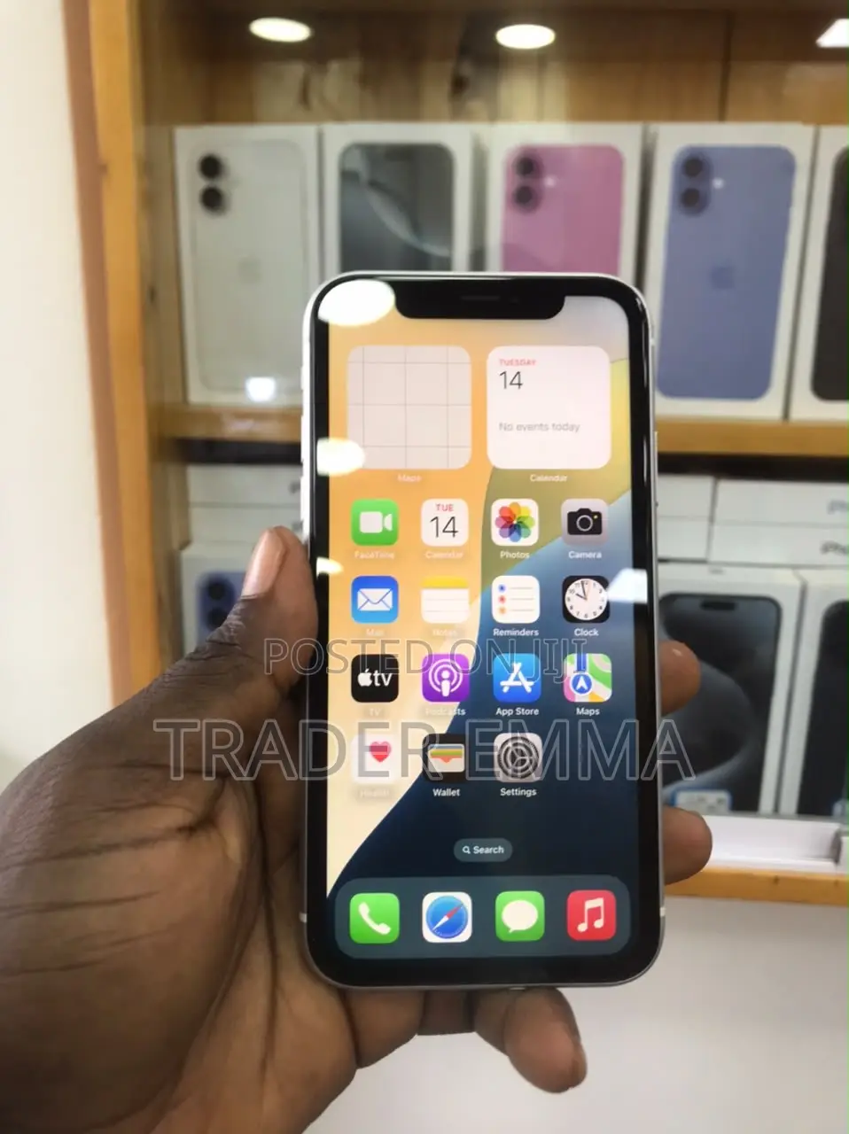Apple iPhone XR 64 GB White