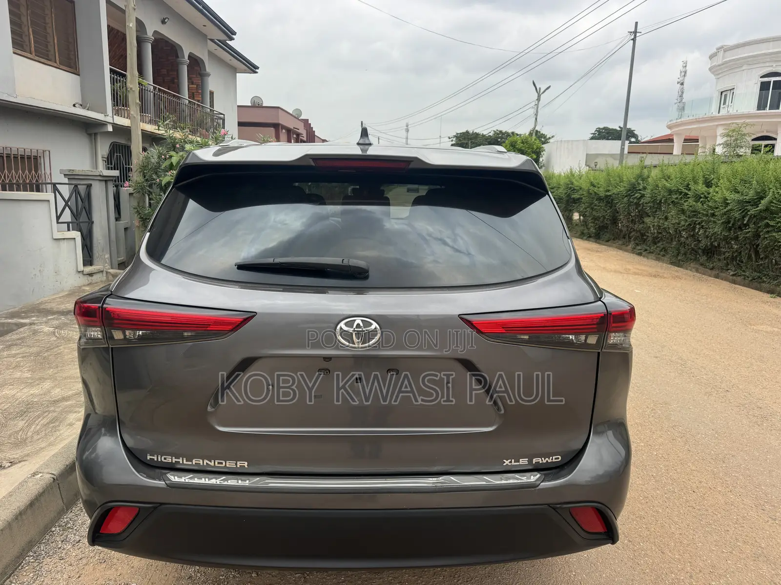 Toyota Highlander XLE 2022 Gray