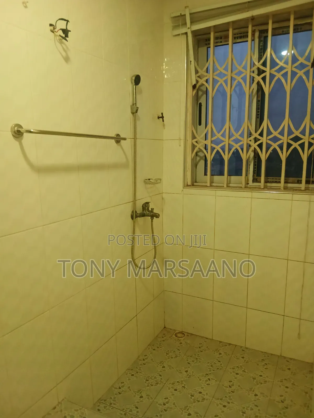 2bdrm Apartment in Atomic Down, Asore Junction for rent