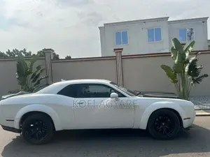 Dodge Challenger R/T Scat Pack RWD 2020 White