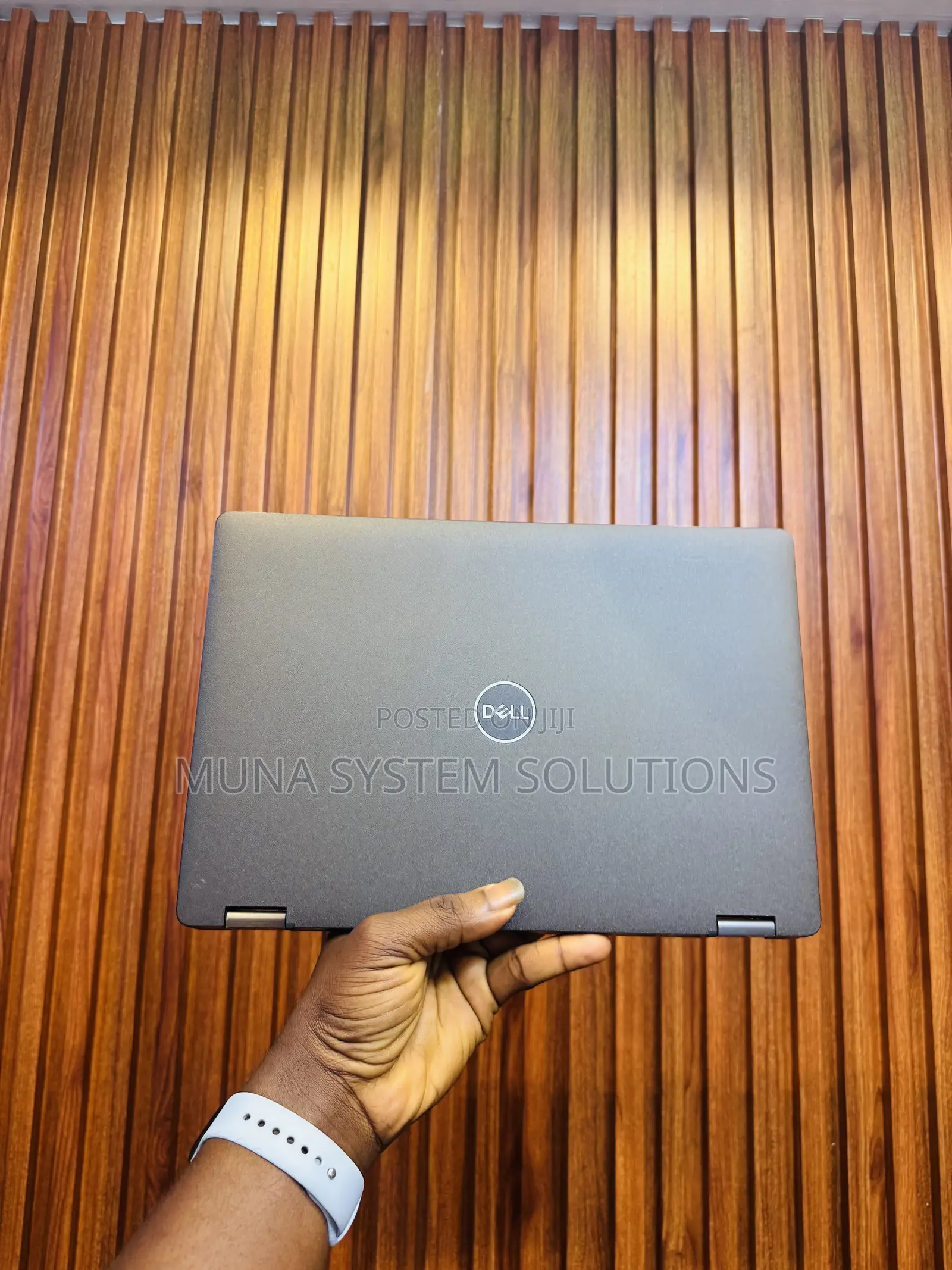 Laptop Dell Latitude 5300 2-in-1 16GB Intel Core i7 SSD 256GB