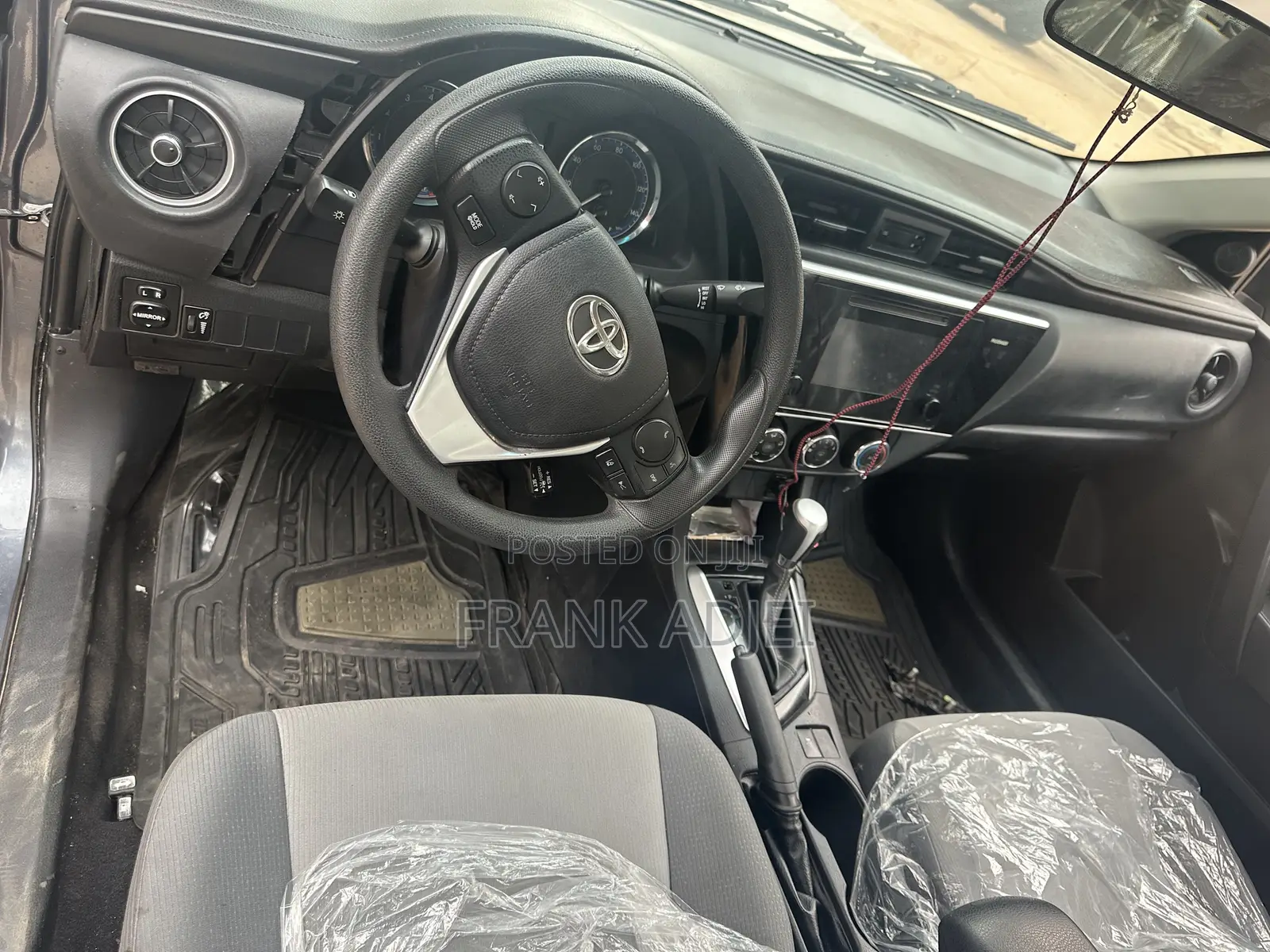 Toyota Corolla 2017 Gray