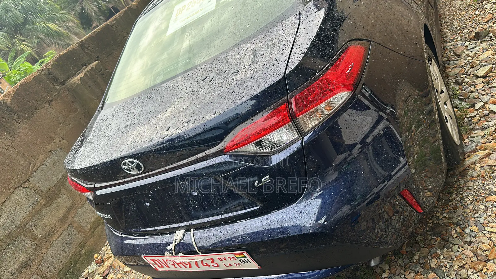 Toyota Corolla LE 2021 Blue