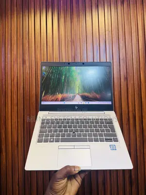 Laptop HP EliteBook 830 G6 8GB Intel Core i5 SSD 256GB