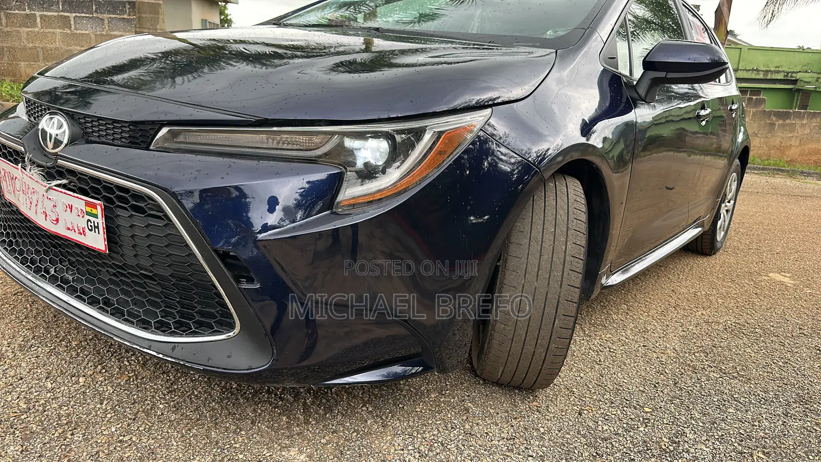 Toyota Corolla LE 2021 Blue