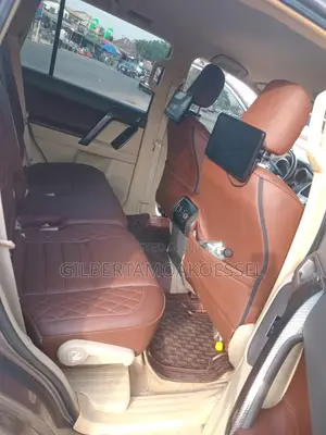 Toyota Land Cruiser Prado 2016 Gray