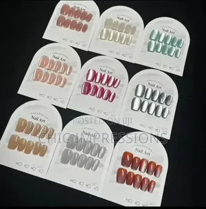 Cat Eye Press on Nails