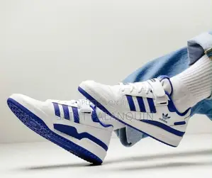 Adidas Forum Low Sneakers