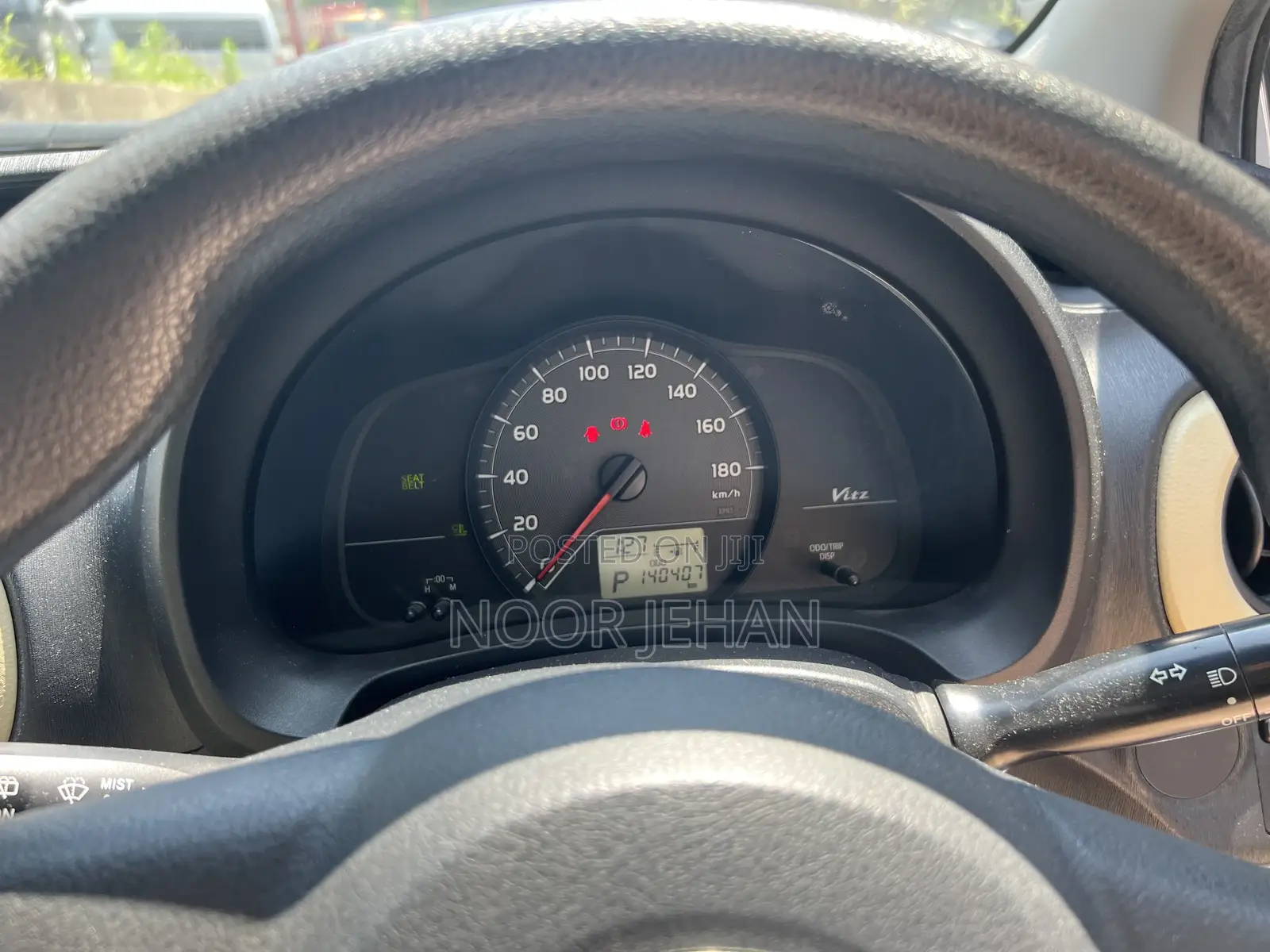Toyota Vitz 1.3 AWD 5dr 2013 Gray