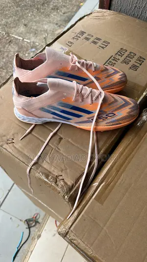 Adidas F50